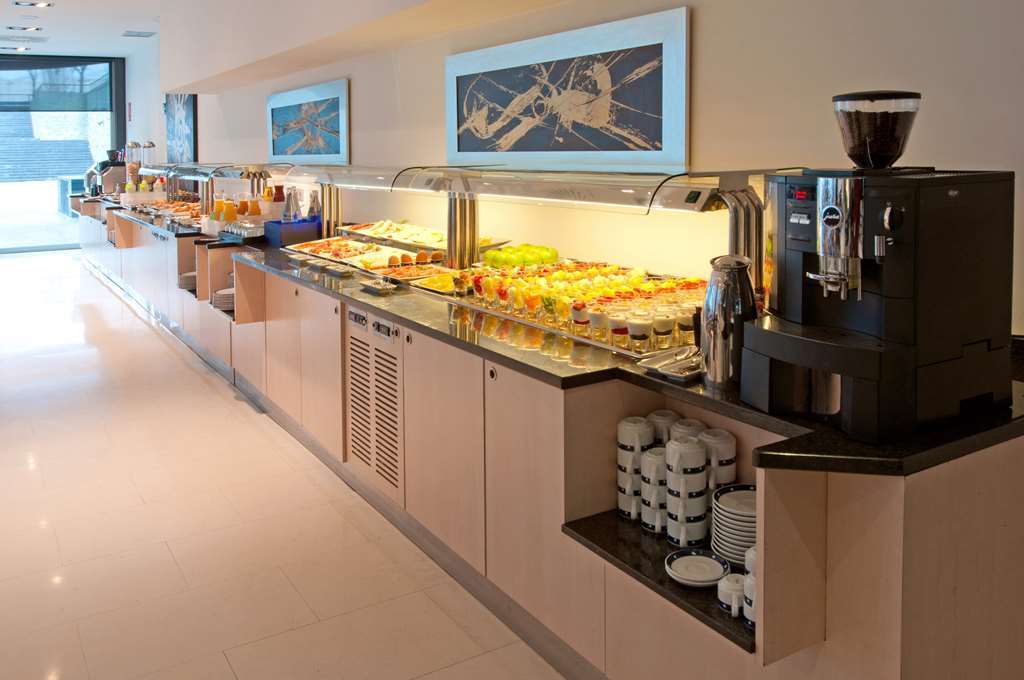 Hotel Zentral Ave Zaragoza Restaurant bilde